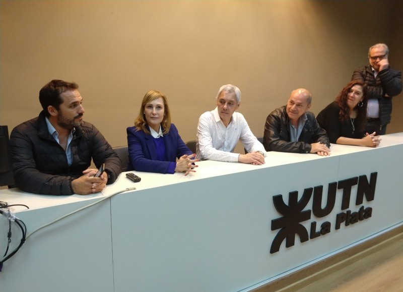 Encuentro en la UTN.