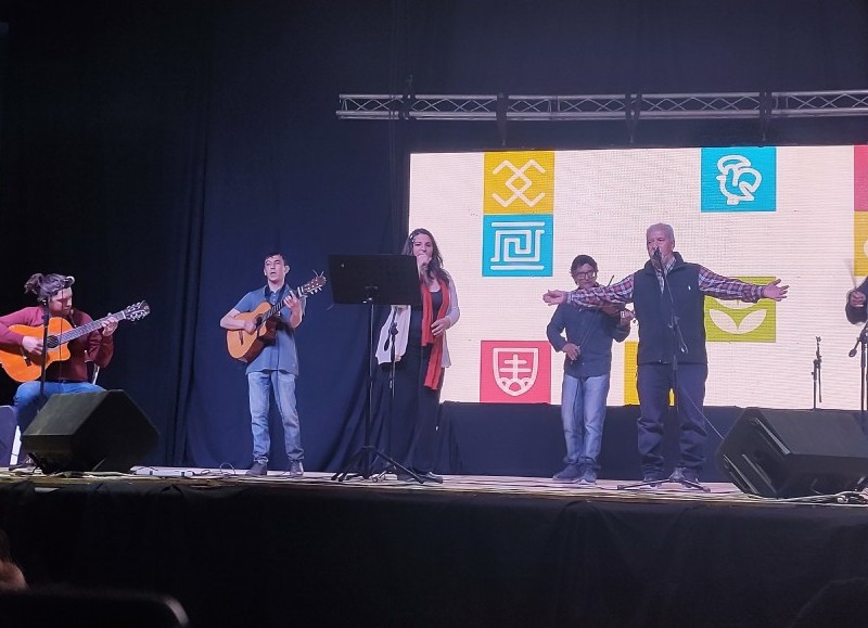 Otra gran jornada en la Carpa.