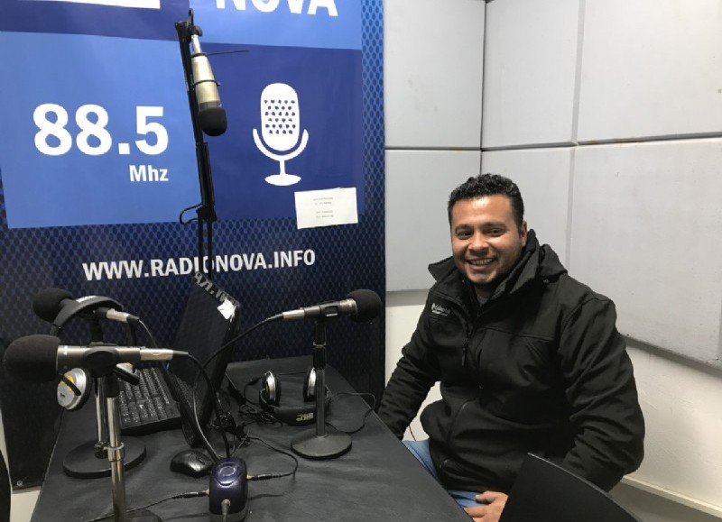 Sergio Rolón, en el aire de BerissoCiudad en Radio.