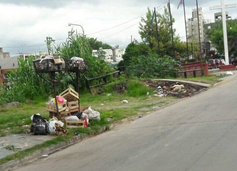 El panorama es crítico en diversos puntos de la ciudad.