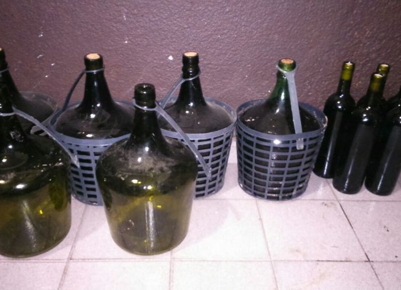 Robo en la Cooperativa Vino de la Costa.