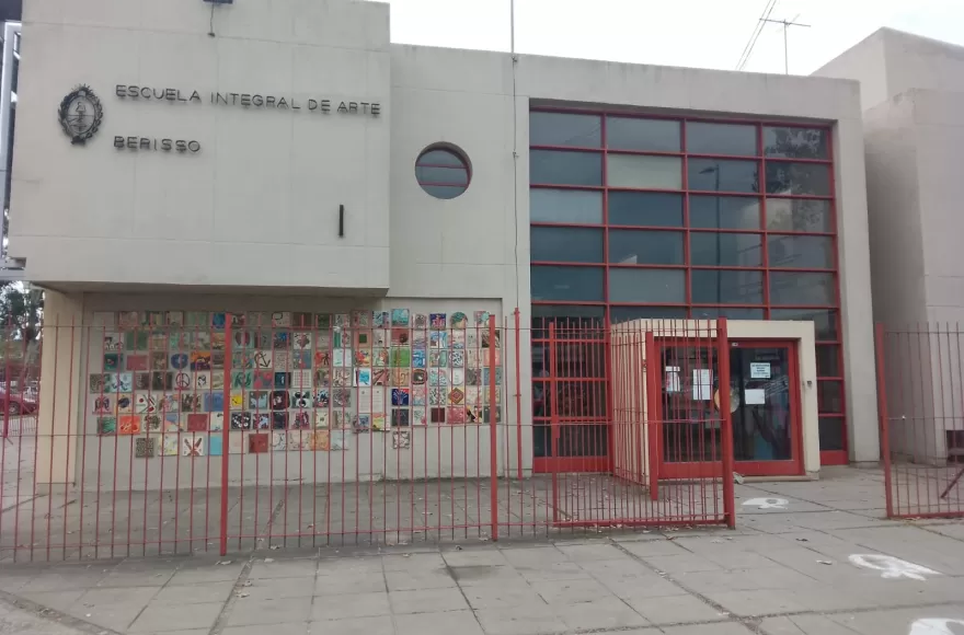 Se viene la muestra.