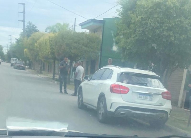 El cochea apareció abandonado.