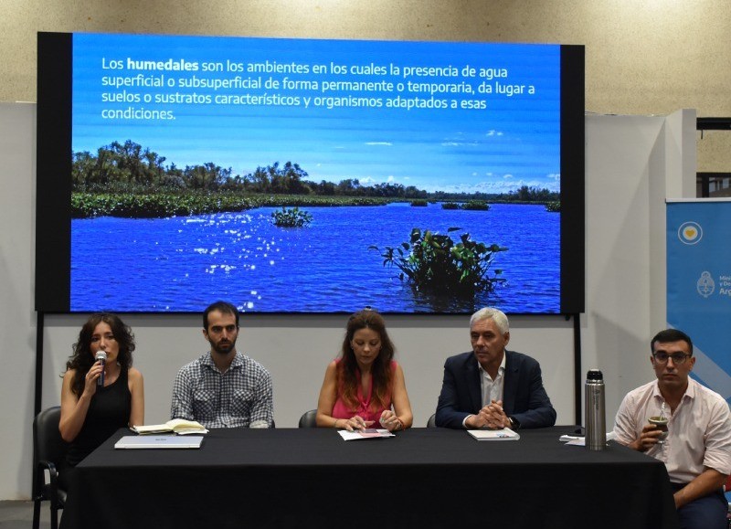 Fue recibido por el intendente Cagliardi.