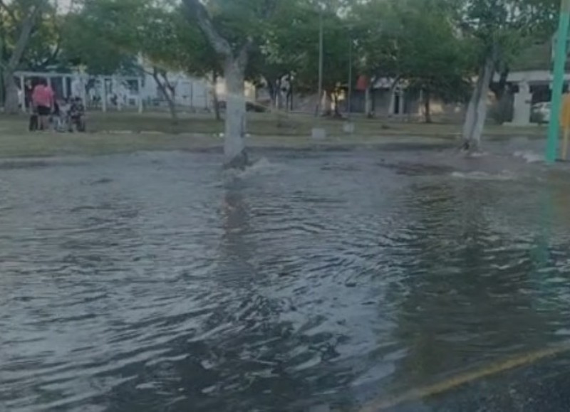 Creen que se trata de un caño roto.