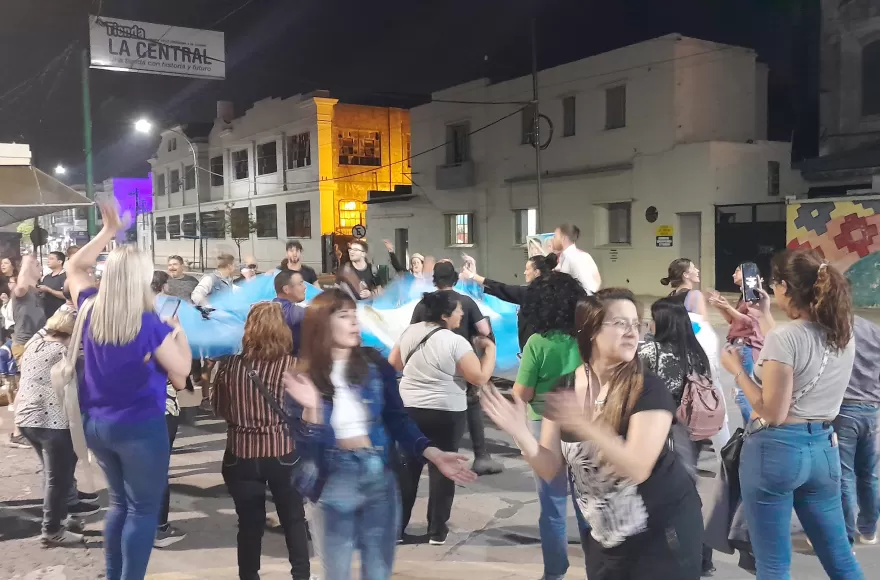 Festejo libertario-macrista.
