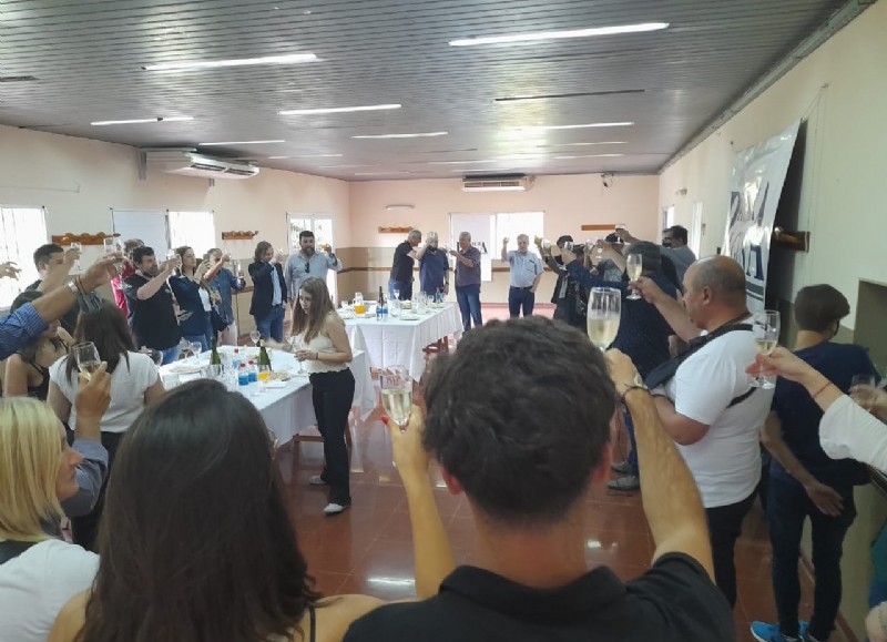 Hubo un brindis para todos los presentes que concurrieron al evento. (Foto: NOVA)