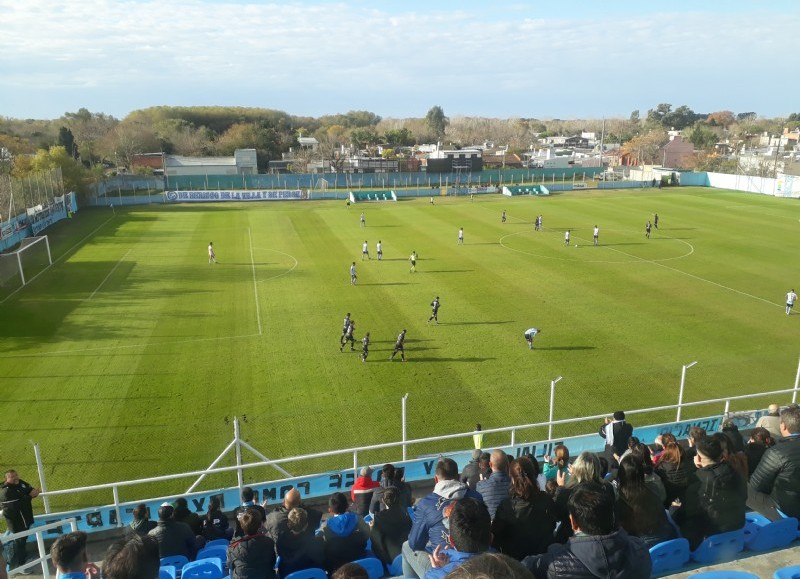 Fue 1-2 ante Argentino de Quilmes.