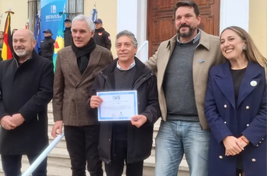 La comuna reconoció a trabajadores de Salud.