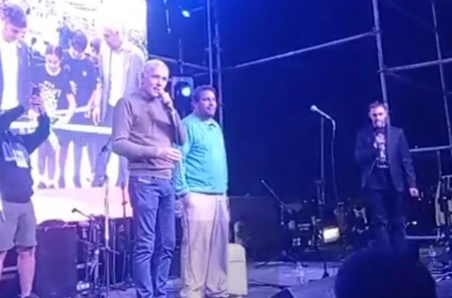 Música, cerveza y un clima familiar marcaron otra noche a pleno en el Parque Cívico