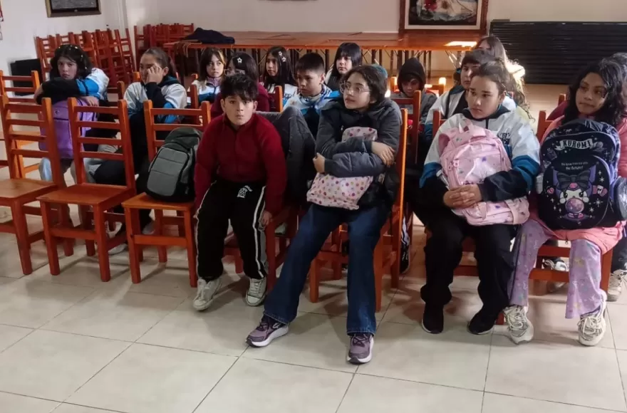 El CEVECIM recibió a alumnos y alumnas de la Escuela N° 8