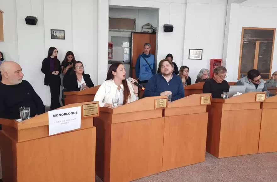 Los baches encendieron el debate en el Concejo