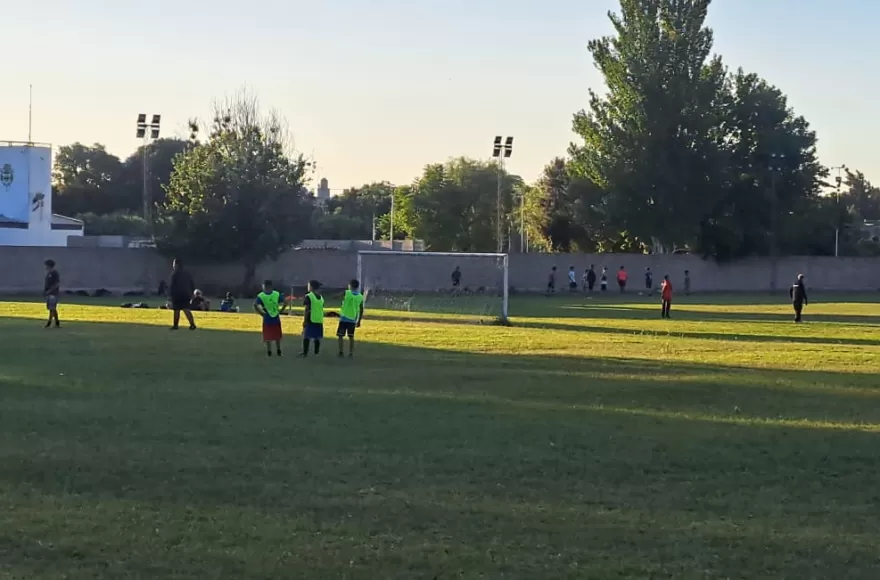 Actualmente, el club se encuentra realizando pruebas para las divisiones cuarta, quinta y sexta.