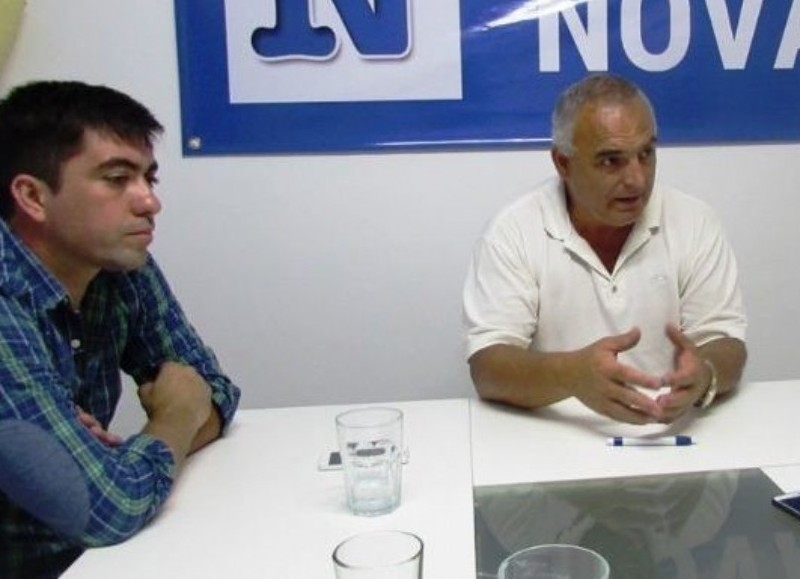 Jonathan Barros y Ángel Celi, primer postulante y candidato testimonial, respectivamente.