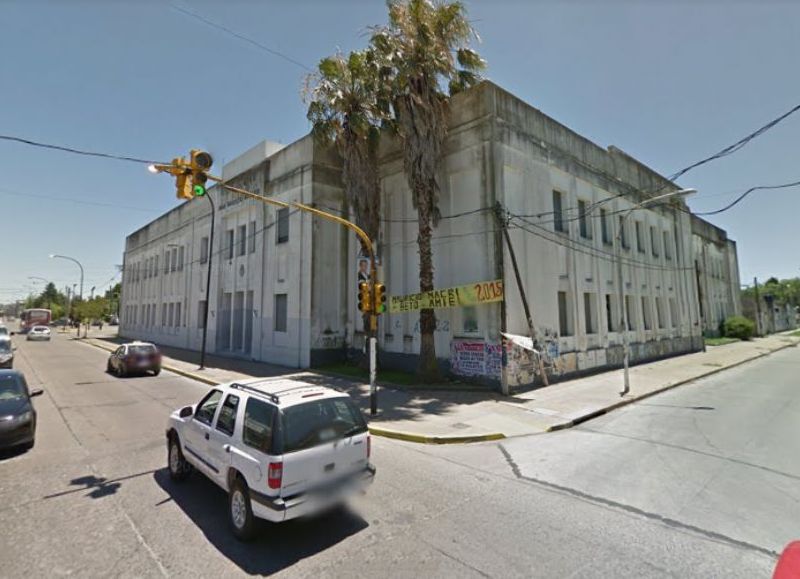 En el horario nocturno de la Escuela ubicada en Montevideo y 12, desarrollarán el protocolo de evacuación.