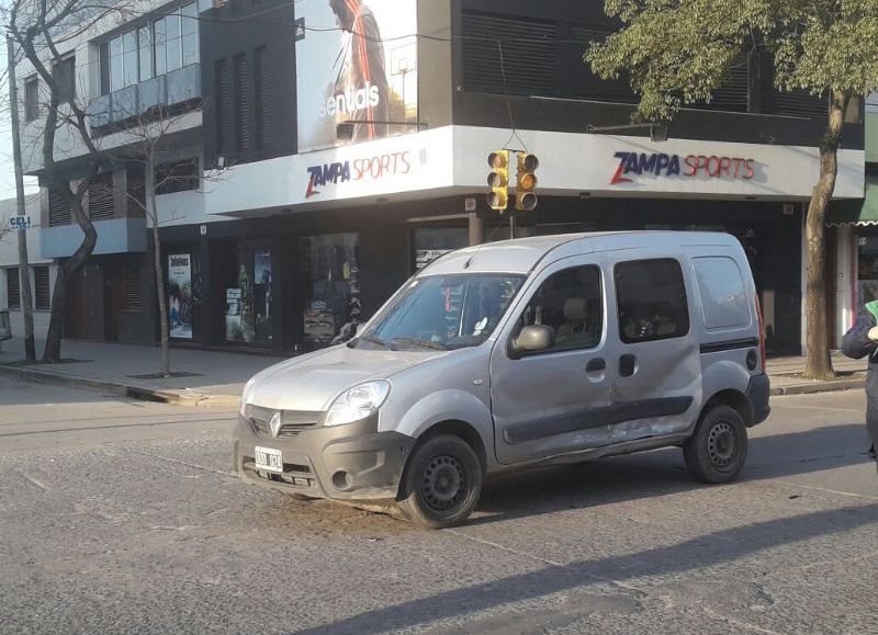 Este jueves le tocó a la esquina de Montevideo y 12.