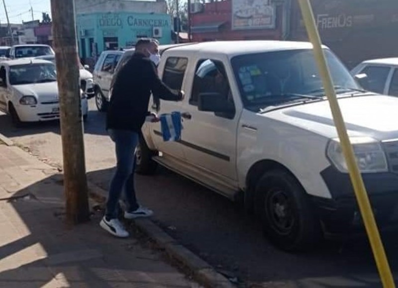 Equipo encabezado por el concejal Swar.