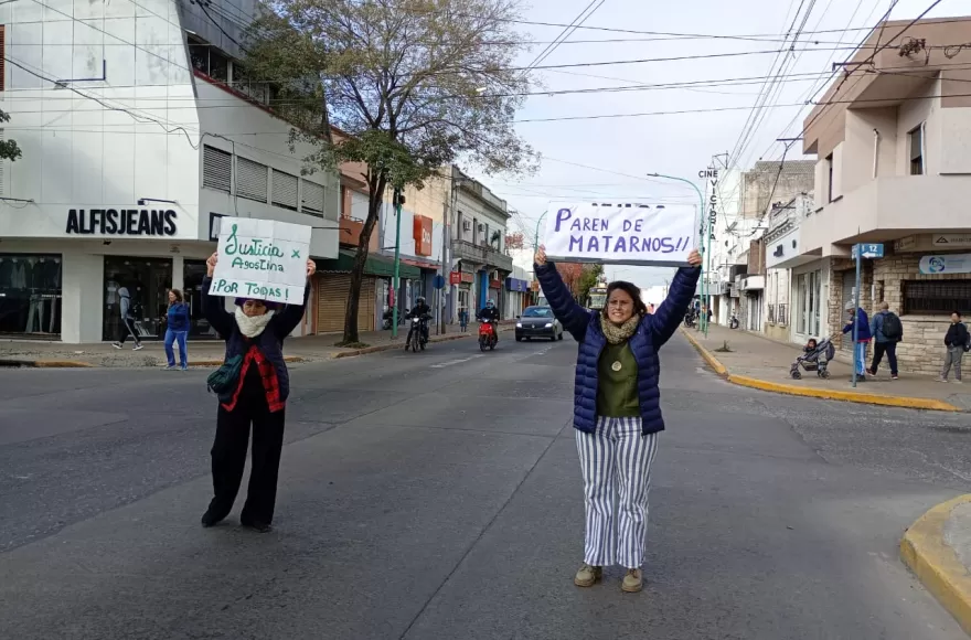 La jornada fue impulsada por integrantes de la ONG Decir Basta y de Patria Grande Berisso.