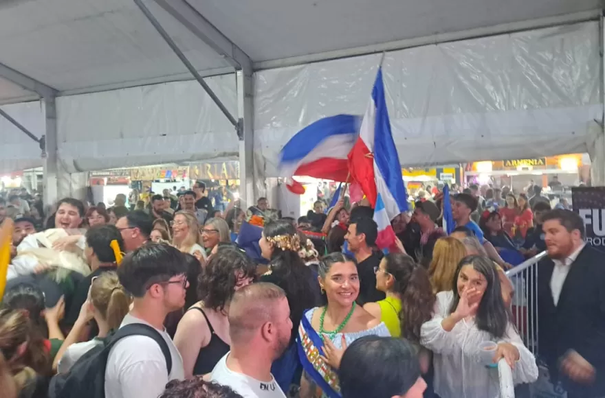 La comunidad yugoslava celebró.