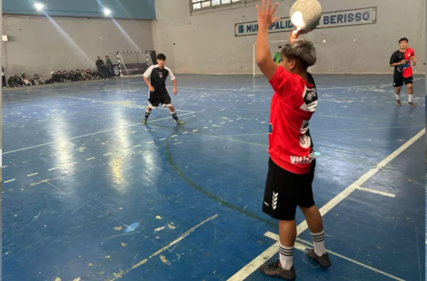 De la actividad participaron conjuntos de las categorías Sub 14, Sub 16 y Sub 18 Escolar Abierta, además de la categoría Sub 15 Libre.