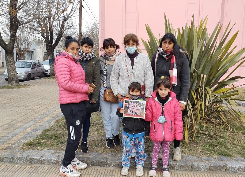 Solicitaron reunión con autoridades escolares.