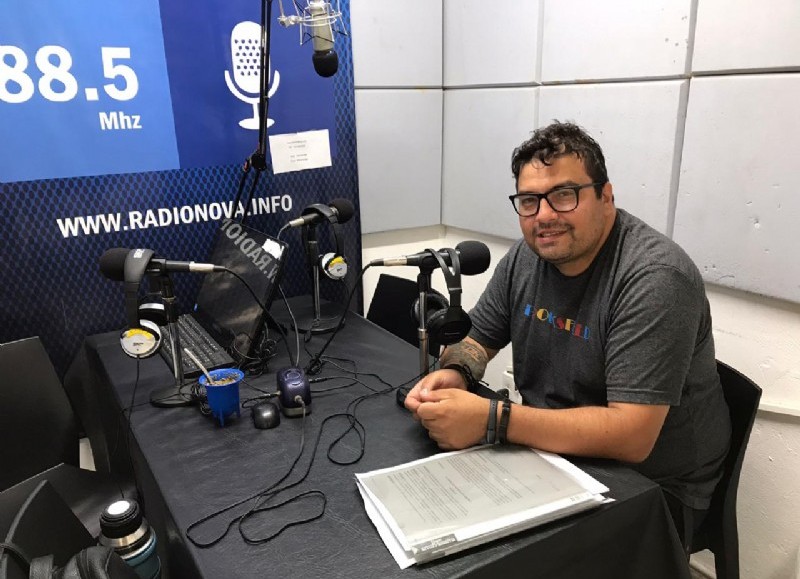 Gabriel Montenegro, en el aire de BerissoCiudad en Radio.