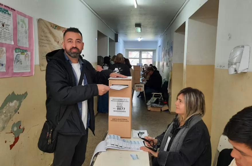 Federico Surila, candidato a concejal por el Frente de Izquierda.