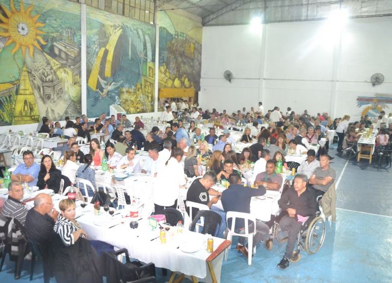 Velada en el Centro de Residentes Santiagueños.