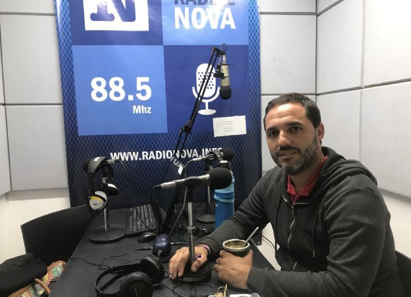 Juan Ignacio Mincarelli, en el aire de BerissoCiudad en Radio.