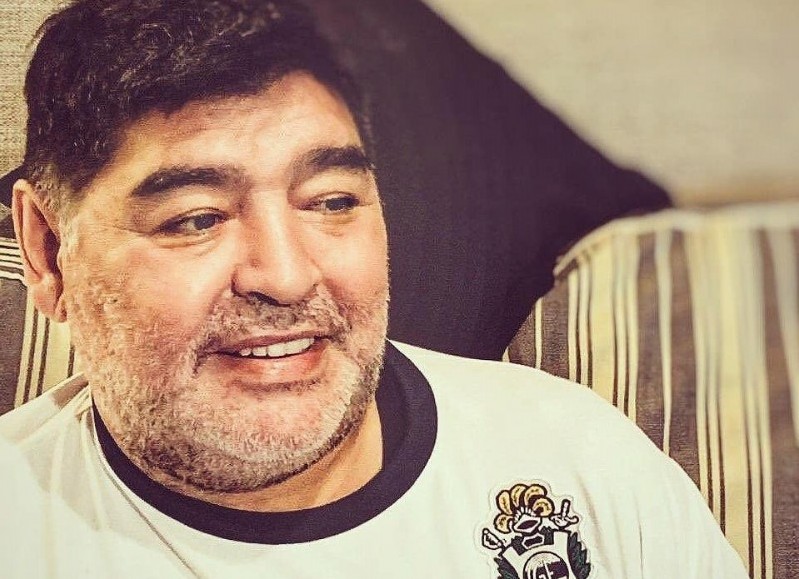 Diego Armando Maradona.