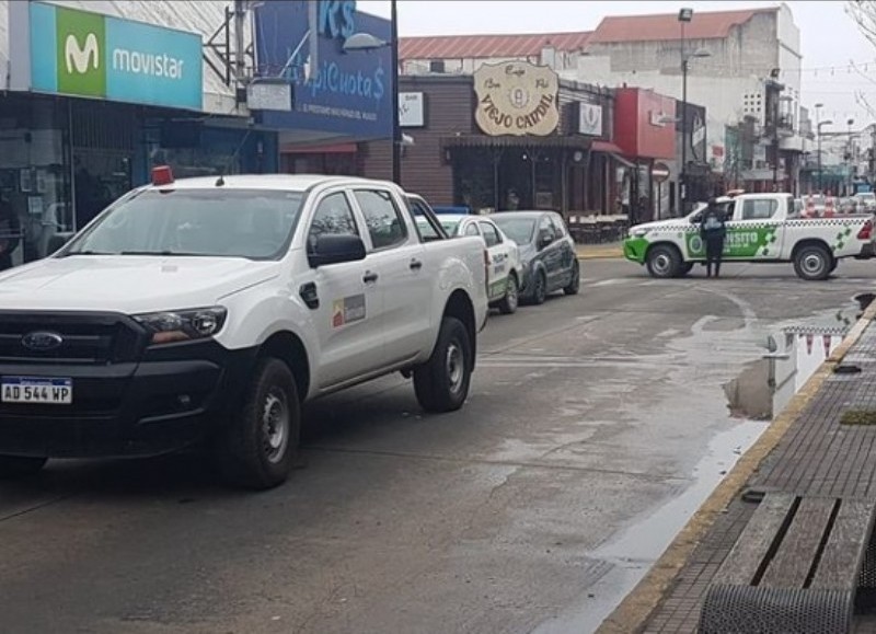 Despliegue en pleno centro (foto: Somos LP).