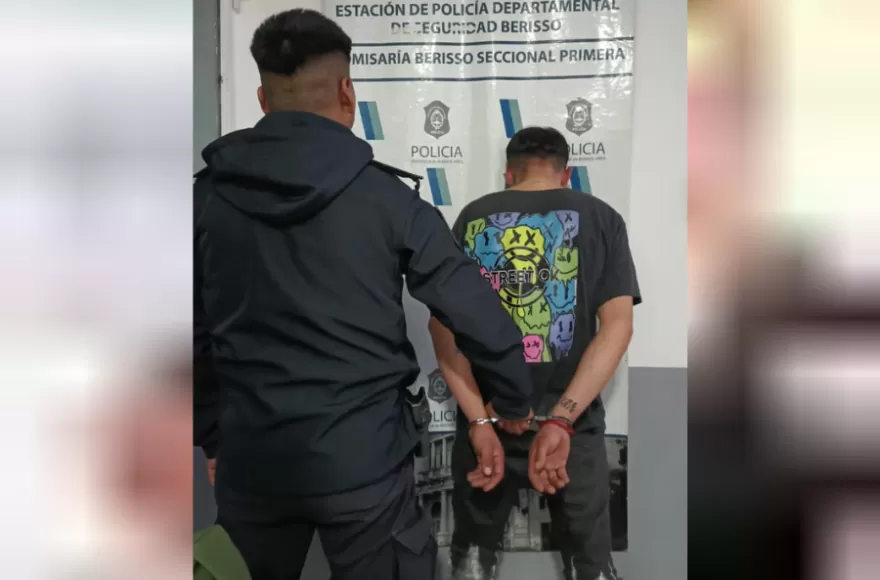 El sospechoso fue detenido y trasladado a dependencia policial.