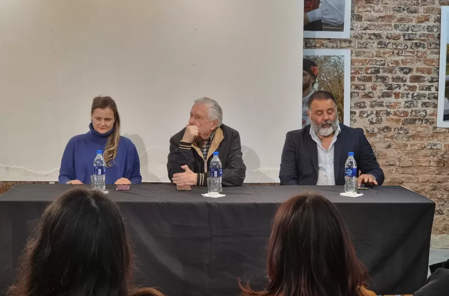Capelli presentó su libro en la Casa de Cultura.