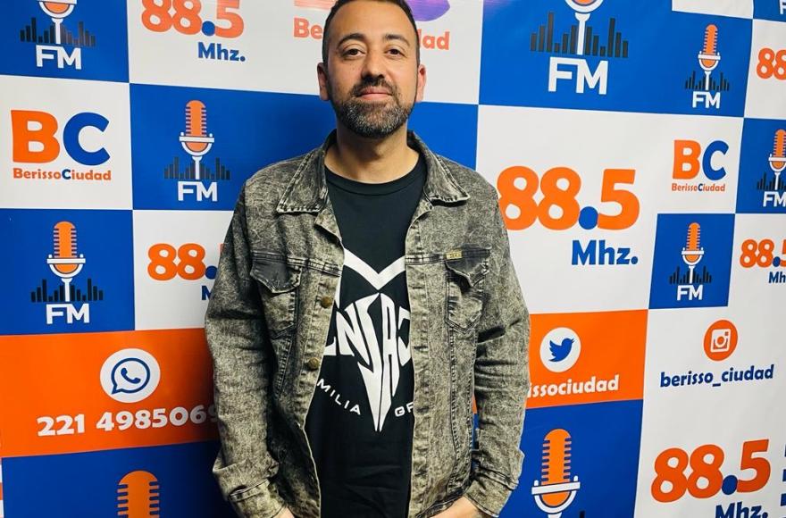 Federico Surila, candidato a intendente por el FIT-Unidad.