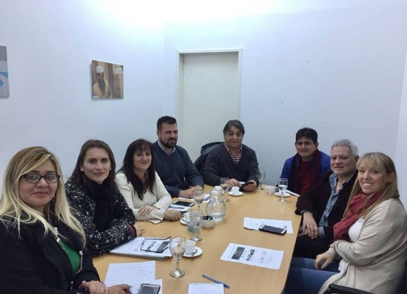 Encuentro en Delegación La Plata.