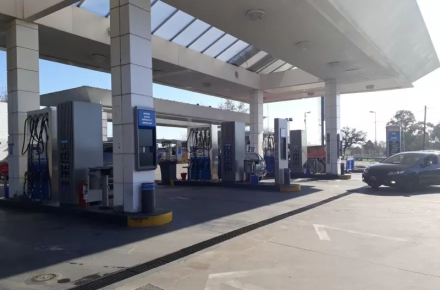 Tras semanas de trastornos, actividad normal en la YPF de Puente Roma