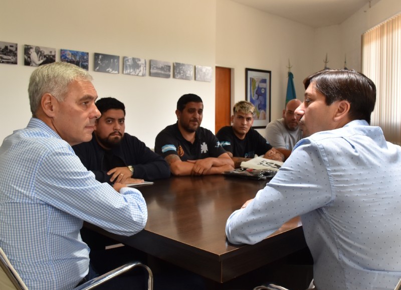 Reunión en Intendencia.