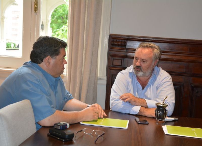 Reunión con el ministro Joaquín de la Torre.