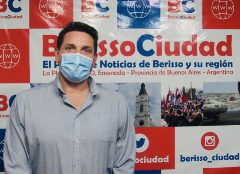 Santiago Ramírez Borga, secretario de Salud comunal.