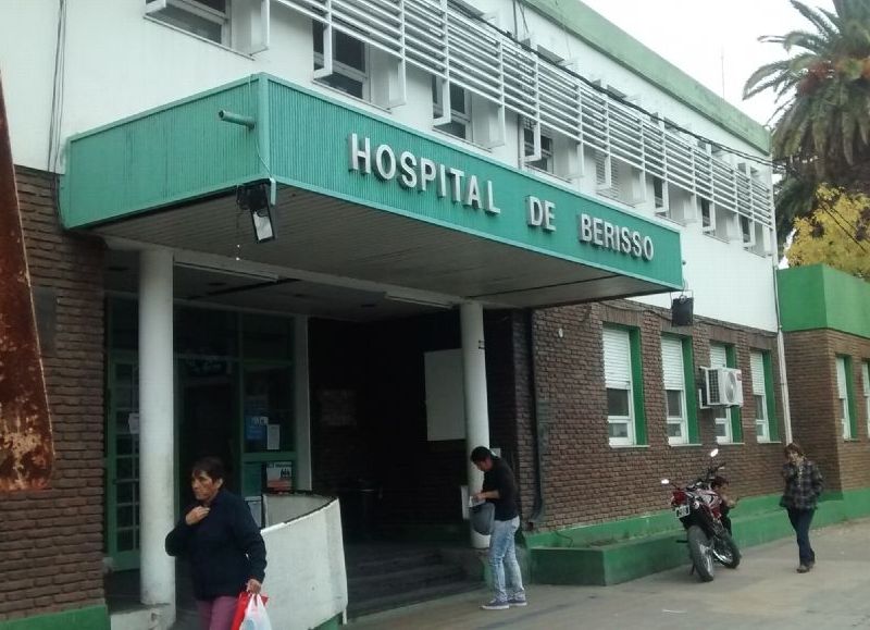 La muchacha ingresó este jueves al Hospital Larraín.