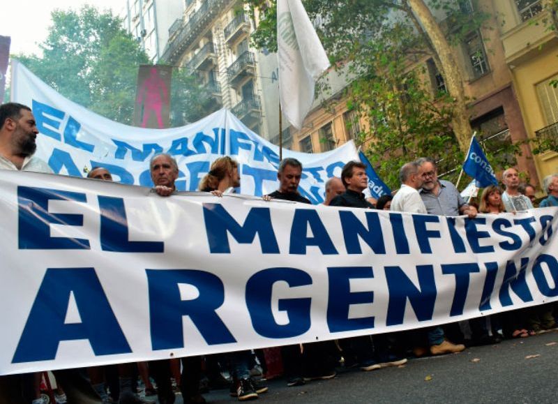 Estarán presentes varios referentes del espacio.