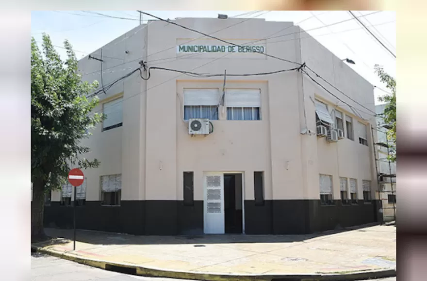 Navarro expresó su profunda preocupación ante la falta de respuesta de las autoridades municipales.