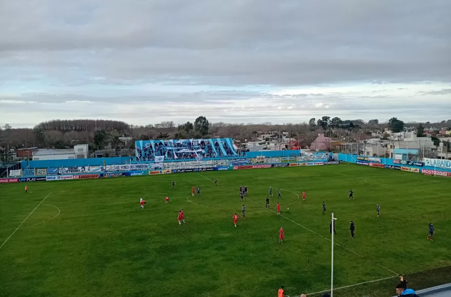 Fue 1-1 en Berisso.