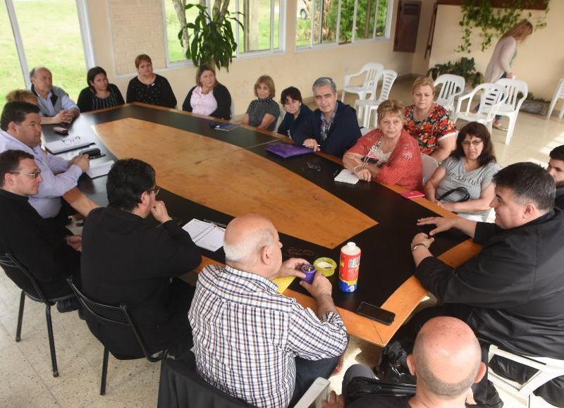 Encuentro en el Quincho Municipal.