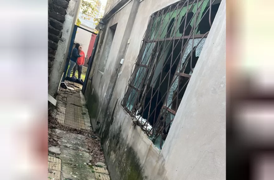 El acusado profería amenazas de muerte tanto al personal policial como contra su propia integridad.