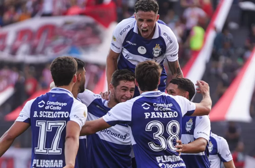 El Lobo va a recibir a Estudiantes en busca de la final.