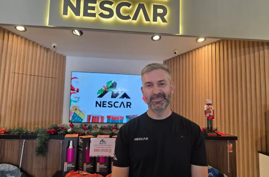 La palabra de Adrián.