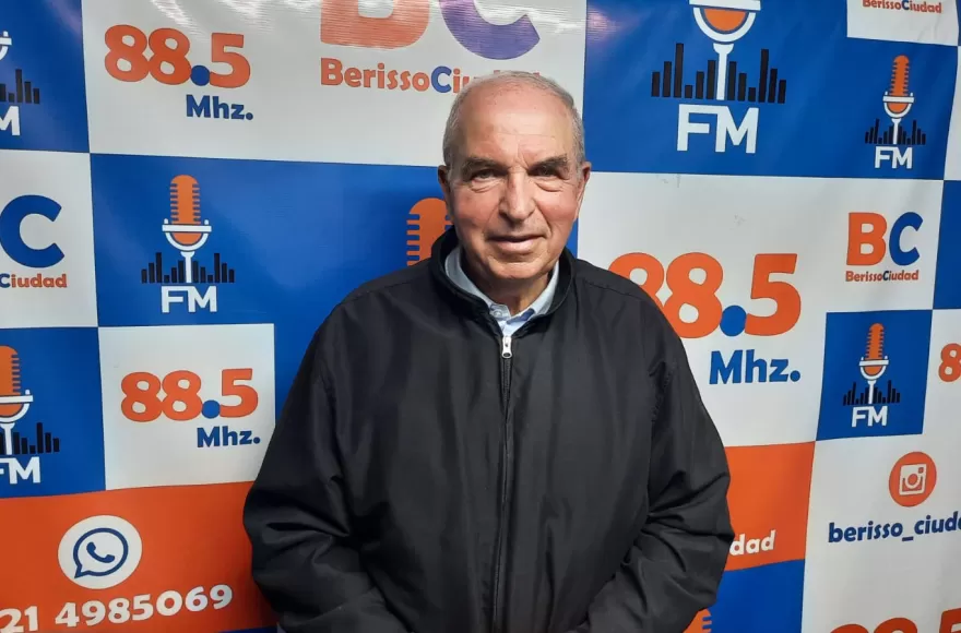 El diácono Roberto Ingeniero, responsable de la capilla Santa María Puertas del Cielo del barrio Nueva York.