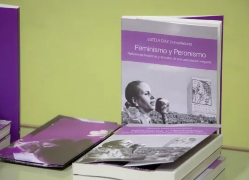 Libro compilado por Estela Díaz.