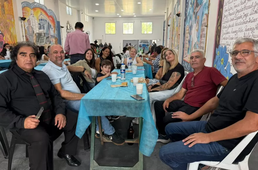 Se desarroll&oacute; en un clima familiar la pe&ntilde;a de Los Amigos en la sede del PJ